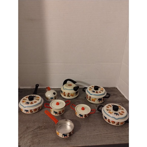 unknown Accents Childrens Enamelware Cooking Set Poshmark